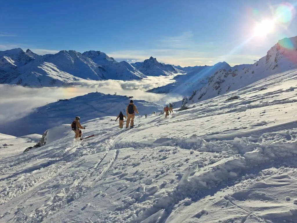 Off-Piste-Skilehrer