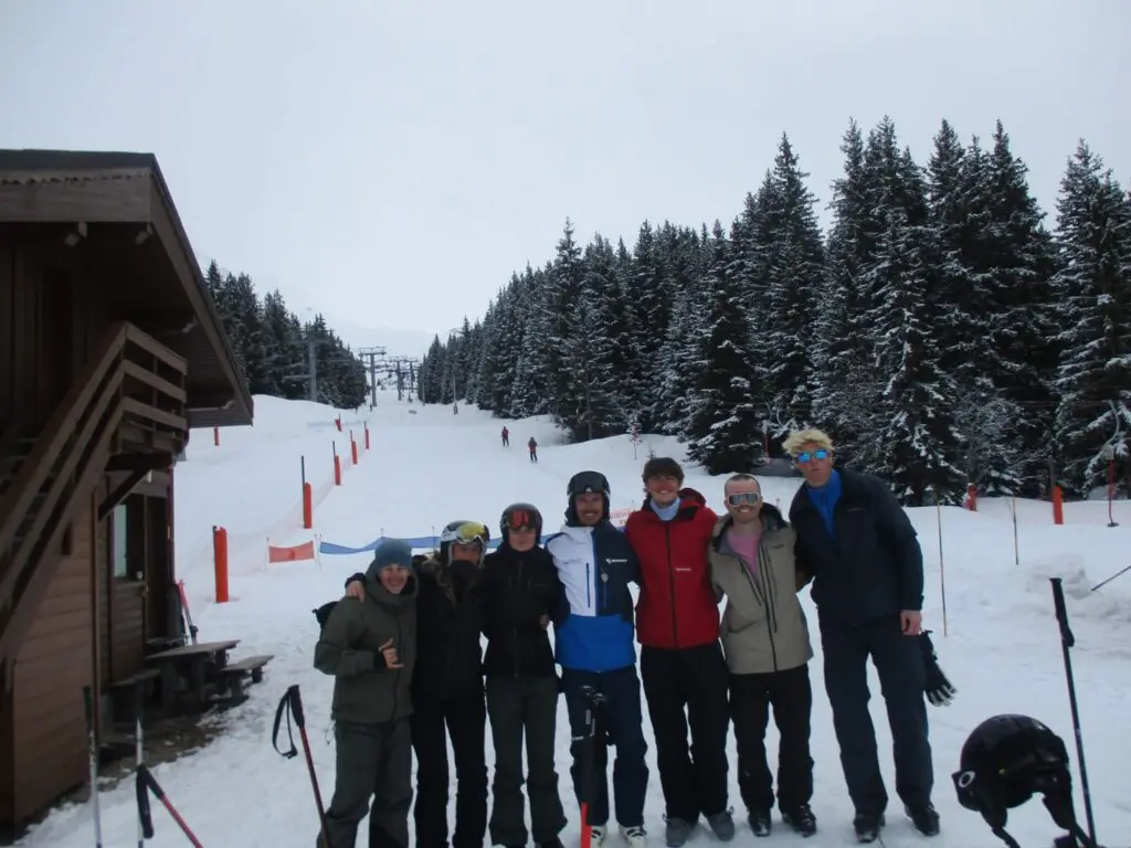 étudiants en année sabbatique de ski à Méribel