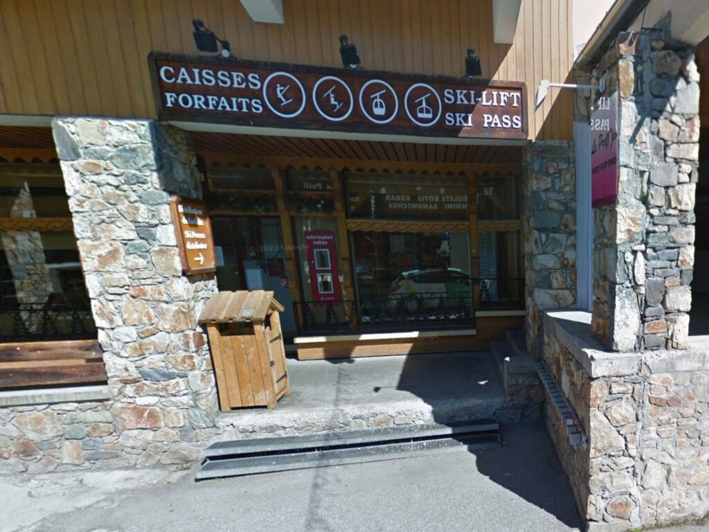 Val Thorens Lift Pass Office Central (Olympiades)
