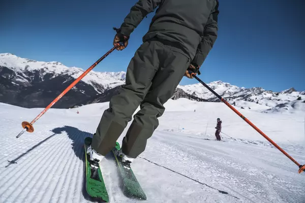 paralleles Skifahren