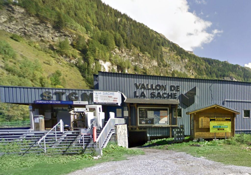 Tignes Skipassbüro Les Brevieres