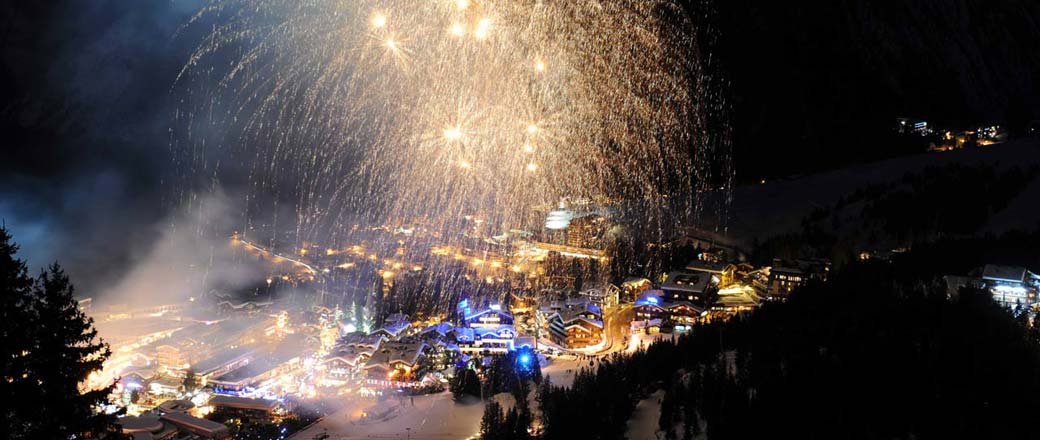 Impressive fireworks in Courchevel