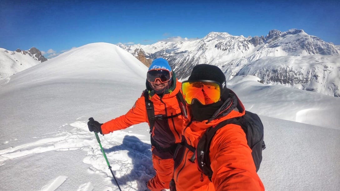 Planung eines Skiurlaubs mit Freunden