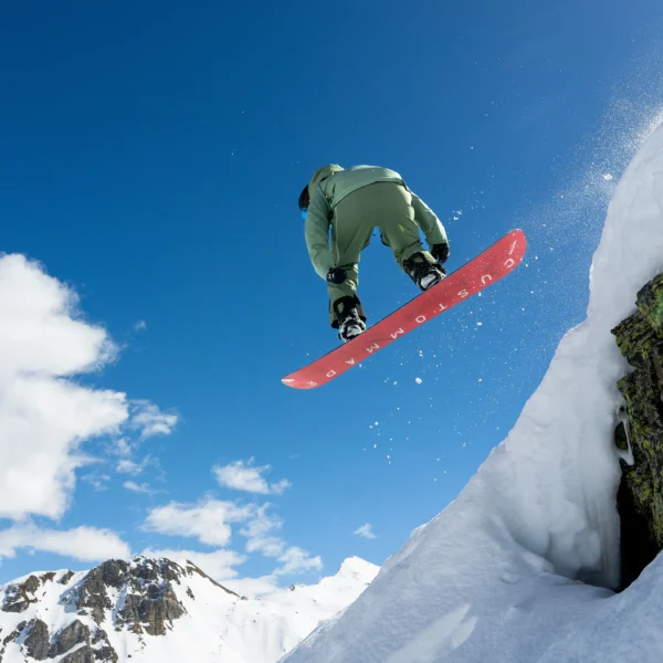 Snowboard Jump Riccardo Mareliati