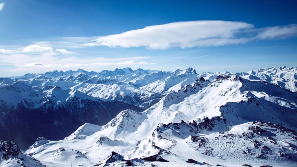 St Martin De Belleville Peaks 16x9