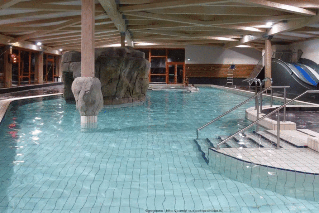 things to do in Les Arcs - swimming pool