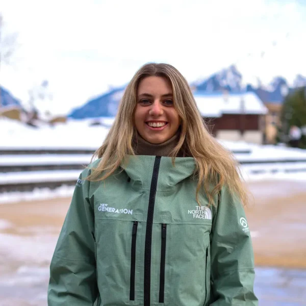Giulia Artigiani Ski Instructor