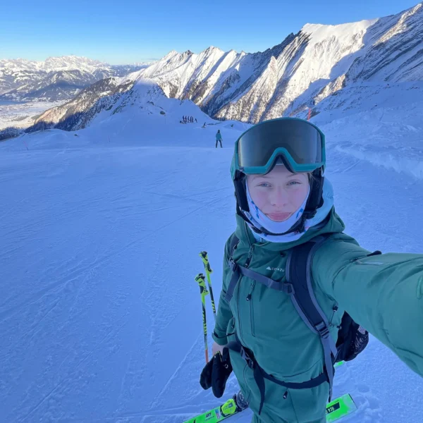 Yfke Elisabeth de Bock Ski Instructor